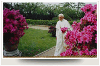 Benedetto XVI Giardini Vaticani